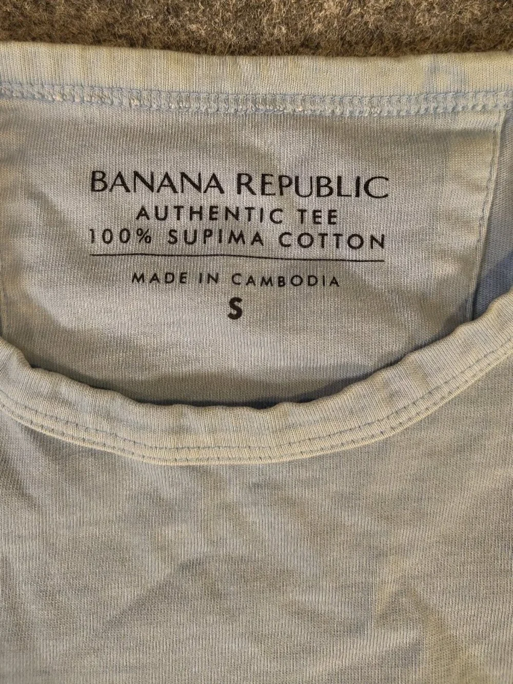 Banana Republic Supima Cotton Pocket Tee – Light Blue (Small)